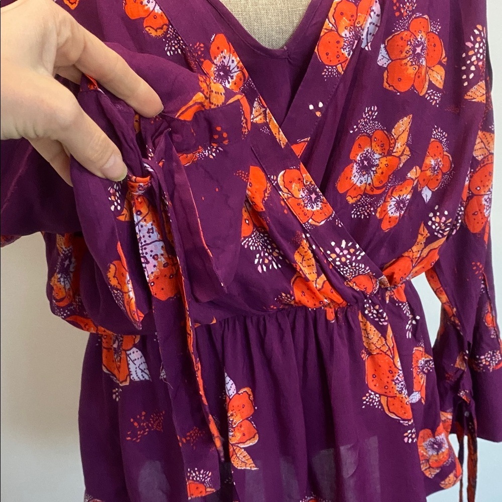 Free People Tuscan Dreams Tunic dress Plum Bell Sleeve size Medium NWT - Picture 9 of 16